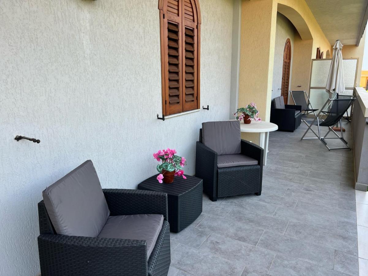 Apartmán Rocamar Avola Exteriér fotografie