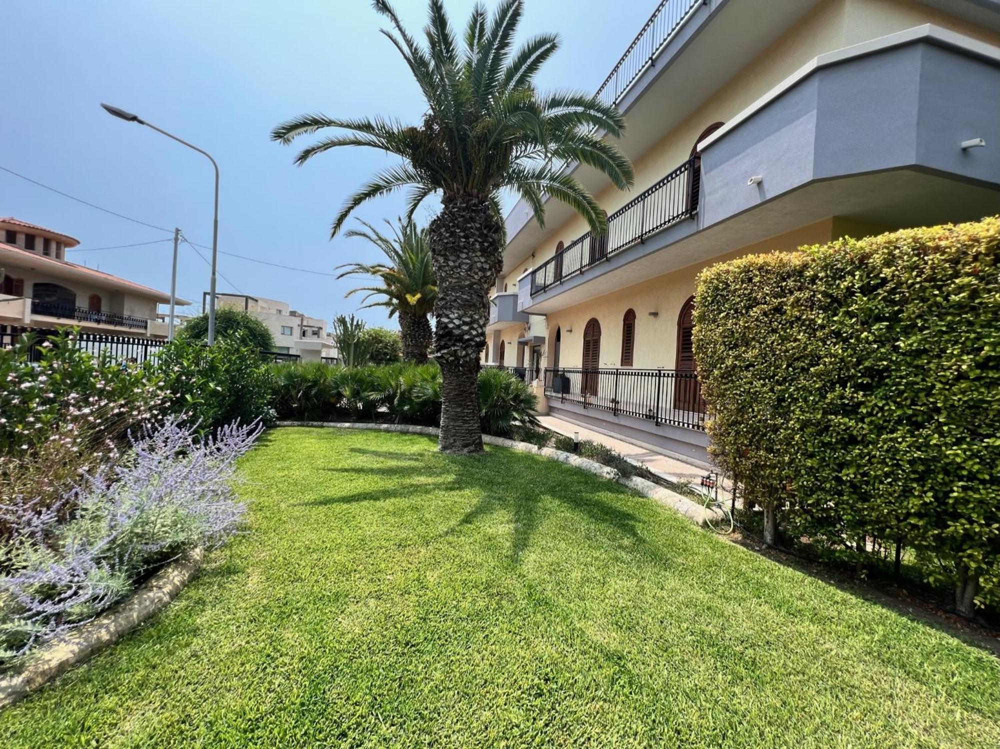 Apartmán Rocamar Avola Exteriér fotografie